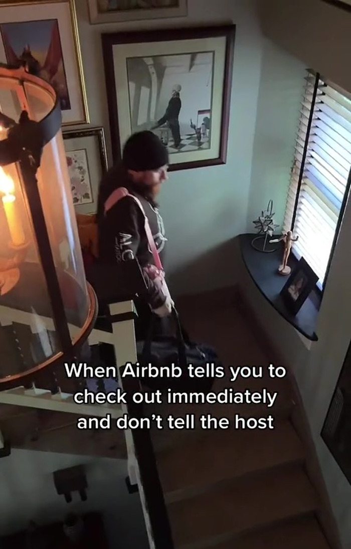 Airbnb Contacts This Guest Telling Her To Leave Immediately, The Host Tells Her To Ignore Airbnb&rsquo;s Messages