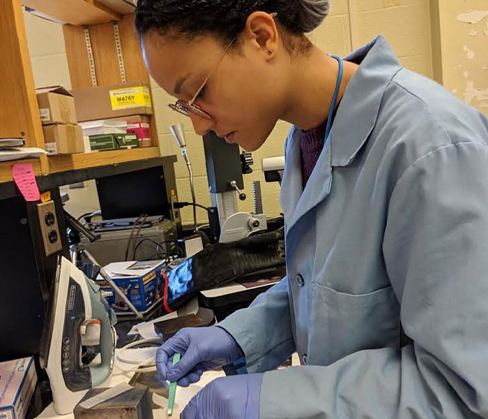 Woman Honors The Achievements Of Over 1,700 Unknown Female And Minority Scientists By Writing Their Bios On Wikipedia