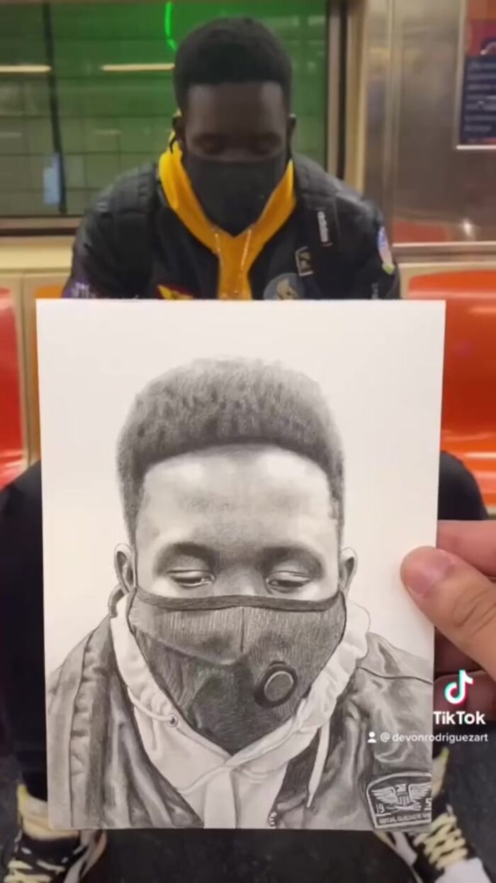 New York Artist Is Well-known For Drawing Unaware Subway Passengers and Then Posting Their Reaction Online (25 New Pics)