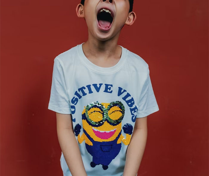 "He Is A Monster": Aunt Uses A Spray Bottle To Discipline Her "Rainbow Baby" Nephew Who Is Spoiled Beyond Belief, Causes Drama "He Is A Monster": Aunt Uses A Spray Bottle To Discipline Her "Rainbow Baby" Nephew Who Is Spoiled Beyond Belief, Causes Drama