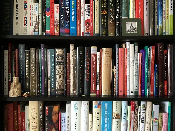 30 Smells People Willingly Admit They Love, As Shared In This Online Thread