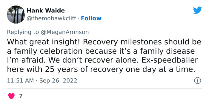 Dad Celebrates His 9-Year Sobriety Anniversary With Surprise Gift From Teen Daughter