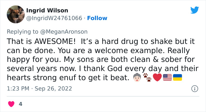 Dad Celebrates His 9-Year Sobriety Anniversary With Surprise Gift From Teen Daughter