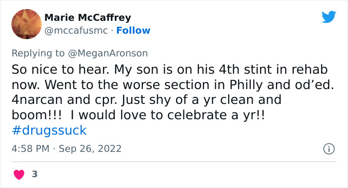 Dad Celebrates His 9-Year Sobriety Anniversary With Surprise Gift From Teen Daughter