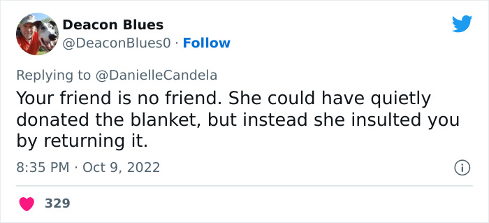 Woman Crochets A Blanket For 900 Hours As A Gift For Friend's Son, He Gives it Back To Her, The Internet Is Divided Woman Crochets A Blanket For 900 Hours As A Gift For Friend's Son, He Gives it Back To Her, The Internet Is Divided