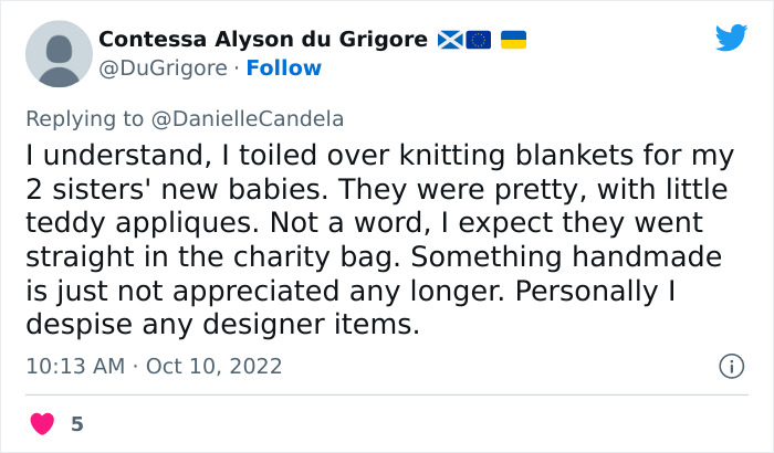 Woman Crochets A Blanket For 900 Hours As A Gift For Friend's Son, He Gives it Back To Her, The Internet Is Divided Woman Crochets A Blanket For 900 Hours As A Gift For Friend's Son, He Gives it Back To Her, The Internet Is Divided