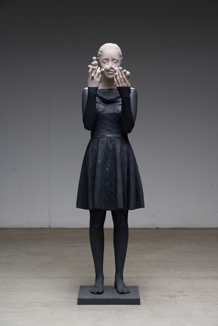 Artista: Willy Verginer, escultura de madera