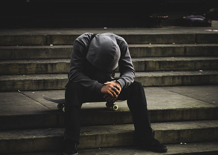 50 People Are Sharing The Signs That Made Them Realize They Were Raised By Toxic Parents