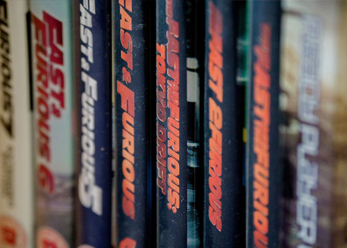 Someone Asks, "What Will Die With Millennials?" And 45 People Don't Hold Back Their Opinions