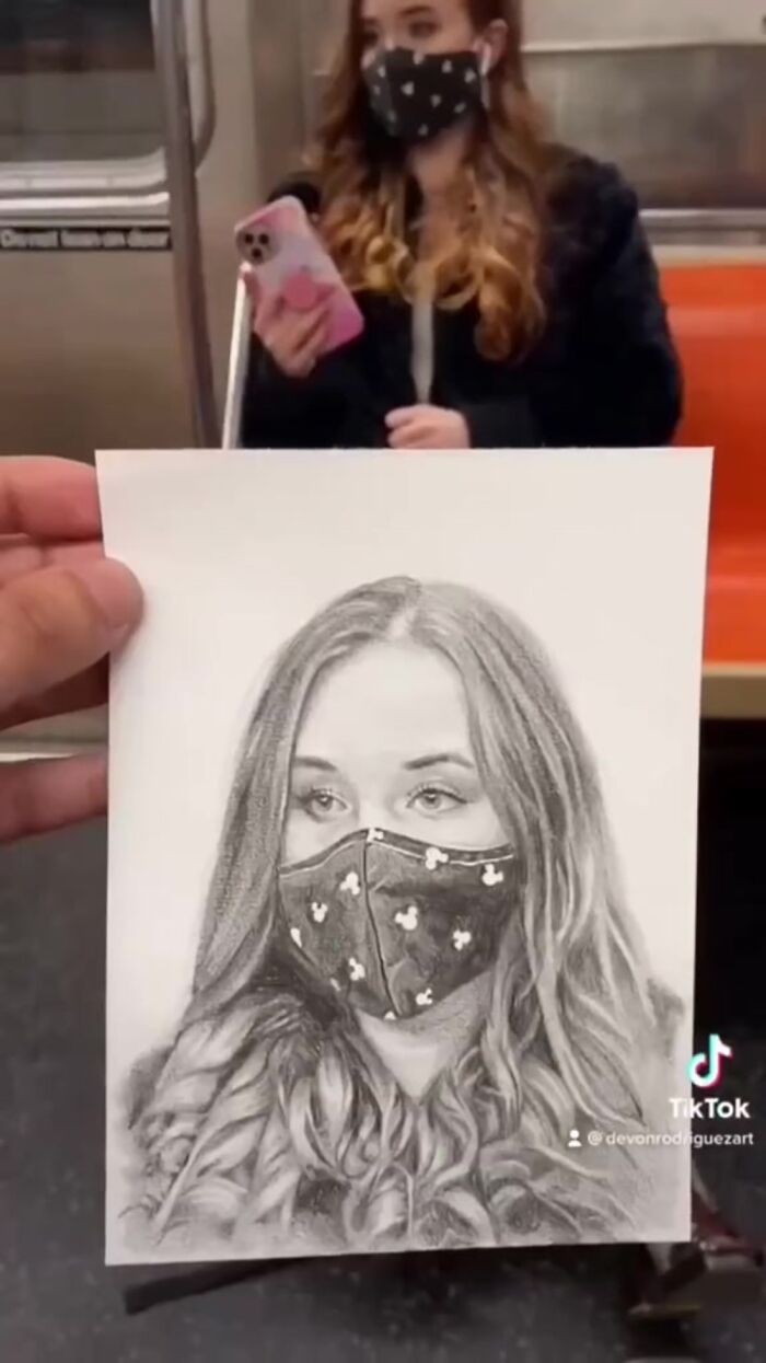 New York Artist Is Well-known For Drawing Unaware Subway Passengers and Then Posting Their Reaction Online (25 New Pics)