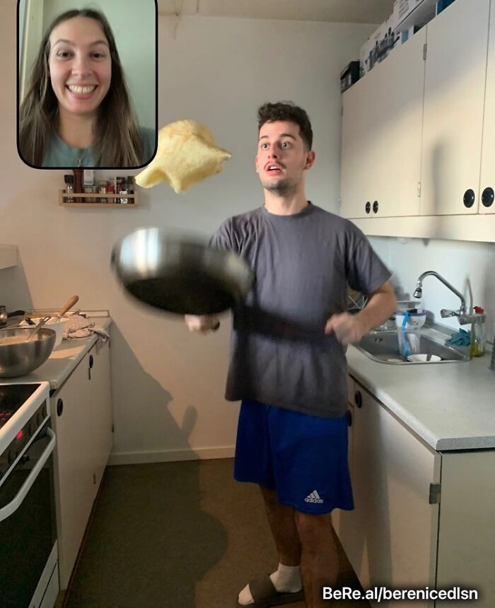 People Are Sharing Their Hilarious BeReal Pics, Here Are 35 Of The Funniest Ones