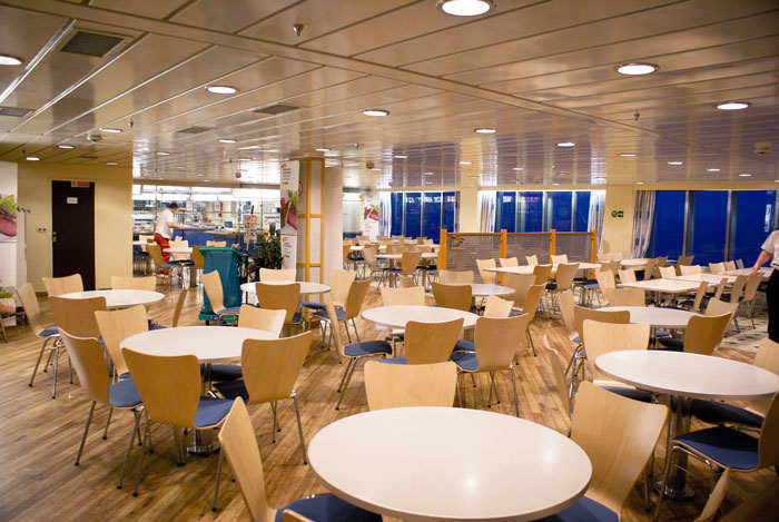 Catering Worker Is Told That Overtime Is Canceled, So They Comply Maliciously And Leave As Soon As Their Shift Is Over