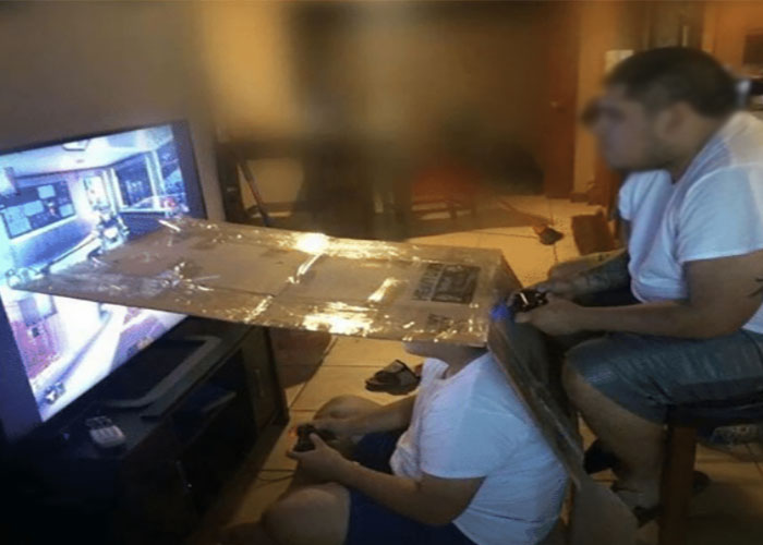 Someone Asks, "What Will Die With Millennials?" And 45 People Don't Hold Back Their Opinions