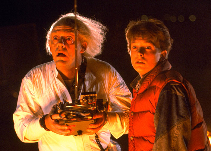 Emotional Reunion Of &ldquo;Back To The Future&rdquo; Stars Goes Viral, Touching Millions On The Internet