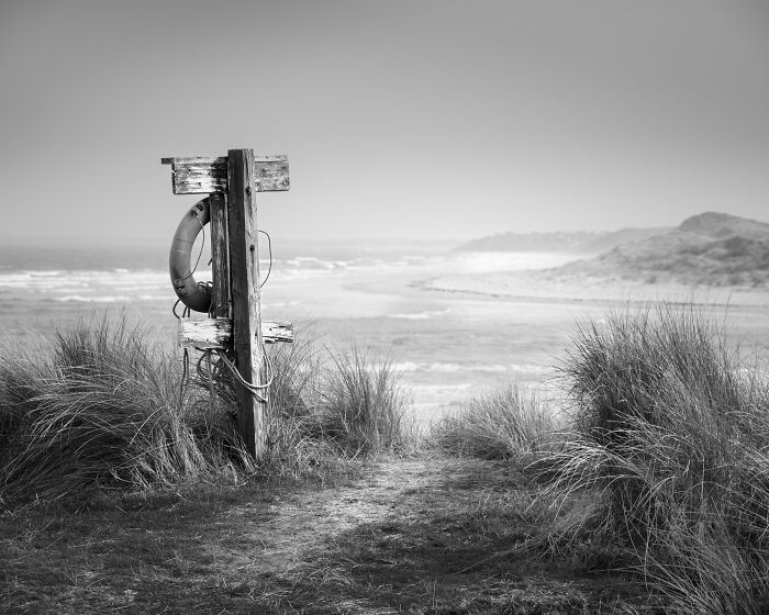 Black And White Commended: Peter Stevens, 'Life Belt'