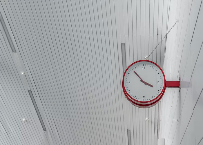 "If You're Suffering From Racing Thoughts, Use The 333 Rule": This Guy Shares 30 Psychology Hacks He Wants People To Know