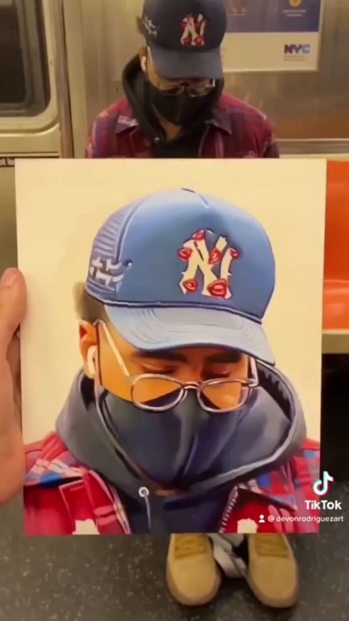 New York Artist Is Well-known For Drawing Unaware Subway Passengers and Then Posting Their Reaction Online (25 New Pics)