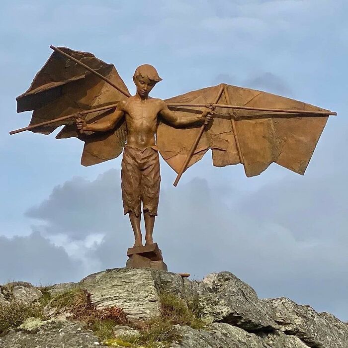 Joan Coderch & Javier Malavia Sculpture