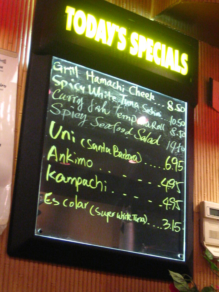 30 Dishes People Should Stop Ordering, As Revealed By Restaurant Workers Online