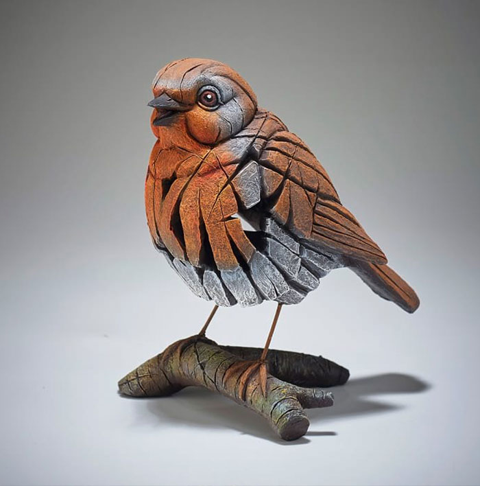 Edge Sculpture, Robin