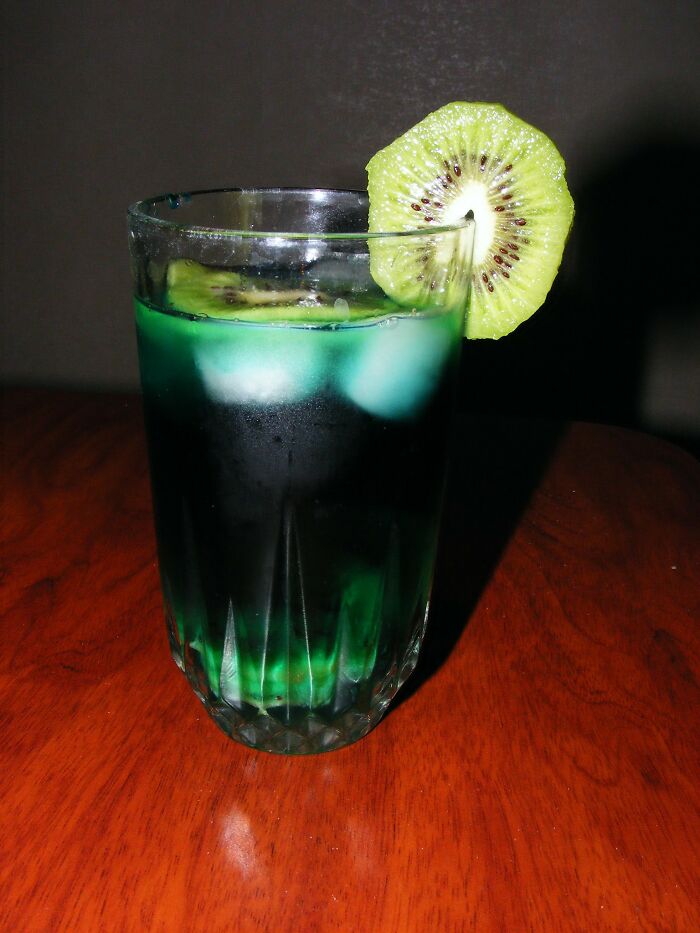 Folks Online Can't Believe That People Actually Enjoy These 30 Foods And Drinks