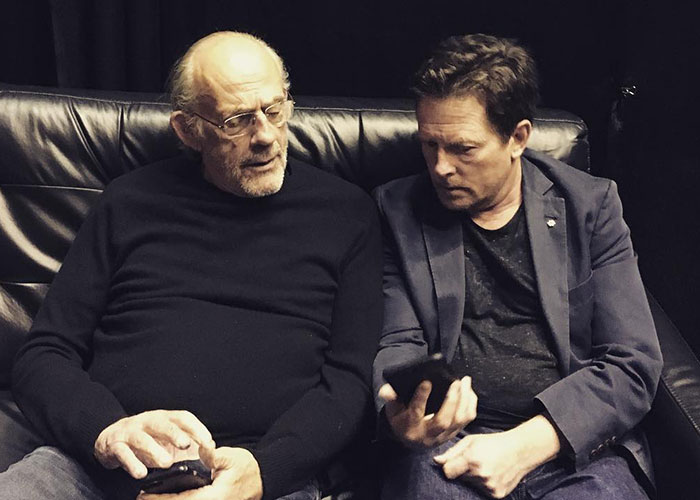 Emotional Reunion Of &ldquo;Back To The Future&rdquo; Stars Goes Viral, Touching Millions On The Internet