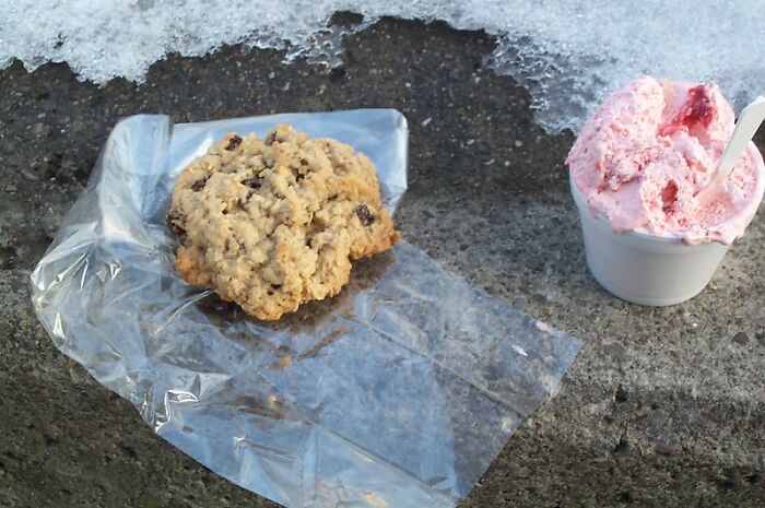 Folks Online Can't Believe That People Actually Enjoy These 30 Foods And Drinks