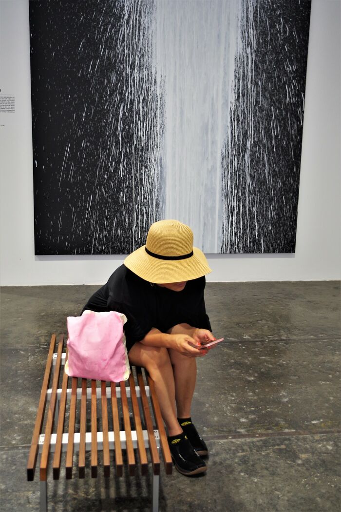 30 Things That Nobody Bats An Eye About If It’s A Guy Doing It, But Loses Their Wits If It’s A Woman Doing It, As Listed By Folks Online