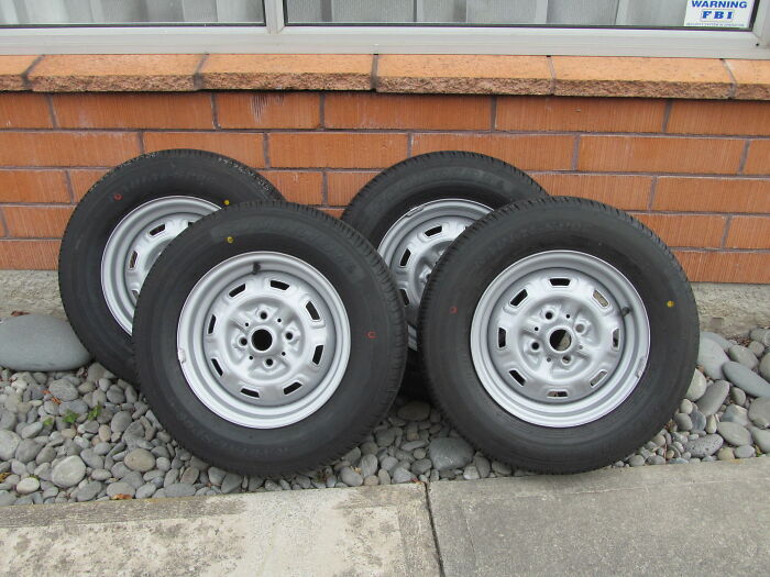 30 Smells People Willingly Admit They Love, As Shared In This Online Thread