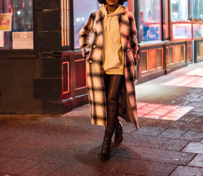 30 Things That Nobody Bats An Eye About If It’s A Guy Doing It, But Loses Their Wits If It’s A Woman Doing It, As Listed By Folks Online