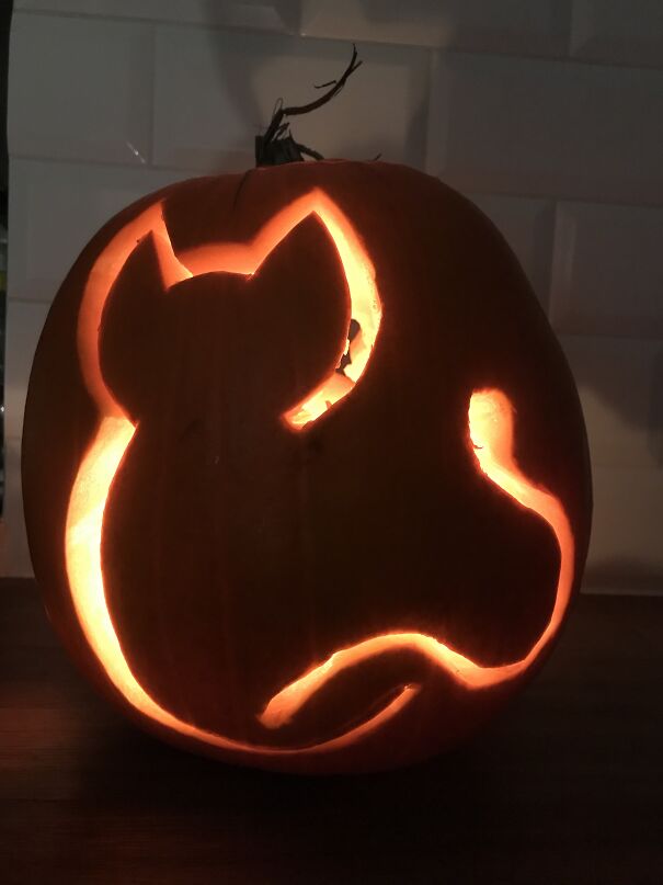 Bored Headless Roach Pumpkin Art