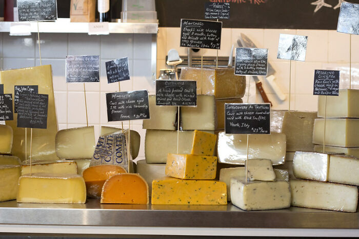 30 Things That Are An Integral Part Of An American House, As Assumed By Non-Americans In This Online Group