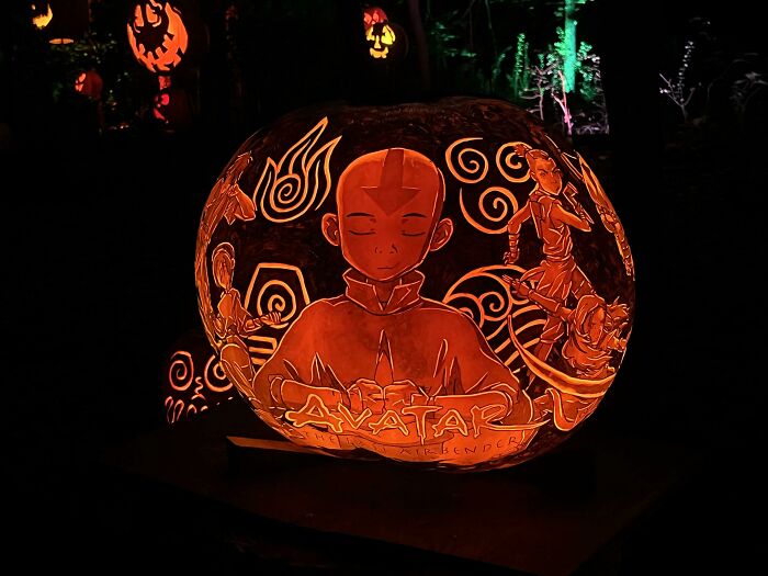 Water, Earth, Fire, Air… Pumpkin? Louisville, KY, Jack-O'-Lantern Festival