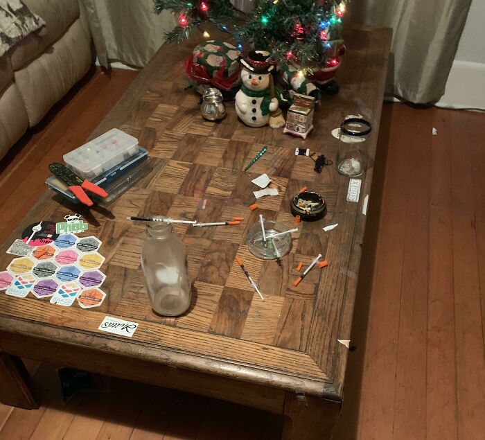 Roommates Left This Where Our Dogs Hang Out Moving Out This Week