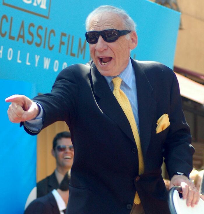 Mel Brooks, que nació en 1926 y que continúa trabajando hasta hoy, ha vivido durante toda la historia de los largometrajes con sonido