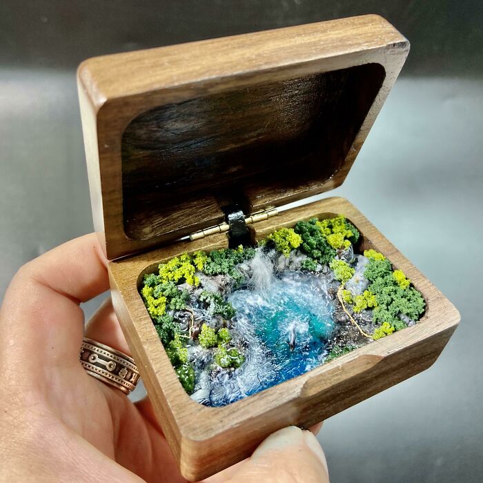 I Made A Pocket Diorama