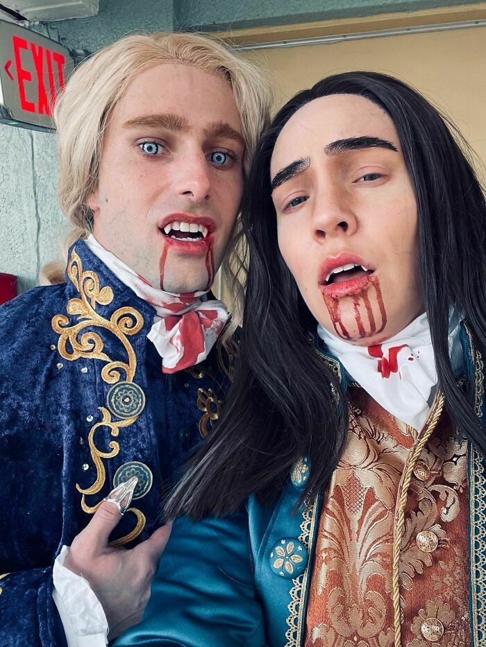 Mi novia y yo nos convertimos en Louis y Lestat de Entrevista con el Vampiro para Halloween