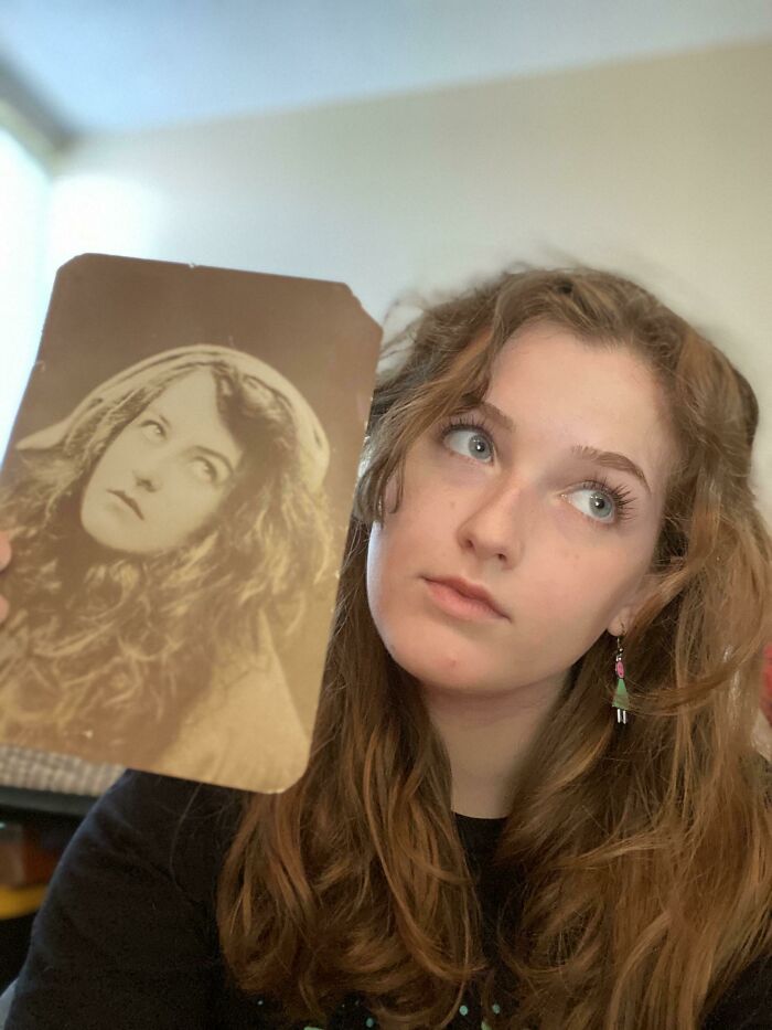 Encontré a mi Doppelgänger en un centro comercial de antigüedades