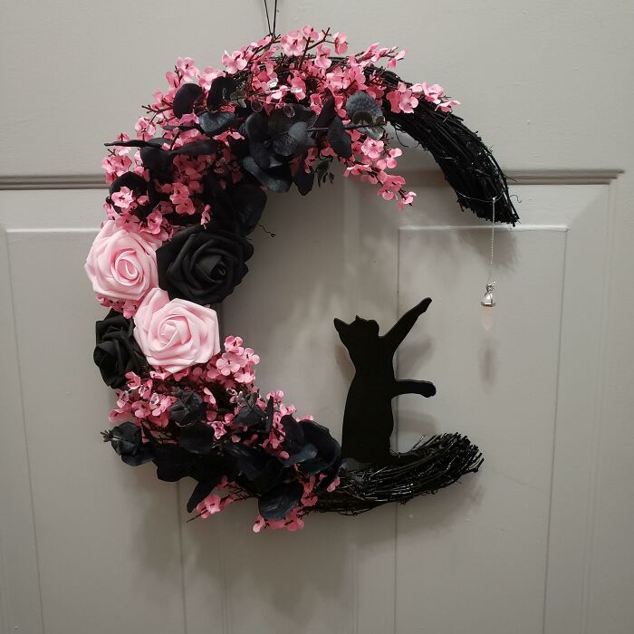 I'm Loving This Kitty Moon Wreath I Made