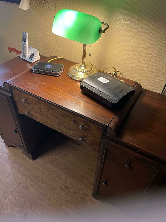 Cleaned Up The Desk And Put It In My Office