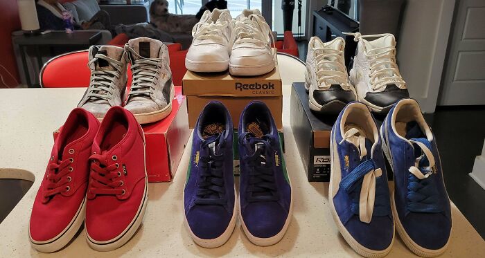 I Love Living In A Private Apartment Community. All Of These Items And More Were Left At The Recycling Bins