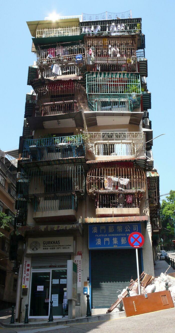 Markus Bahlmann - Macau Old Residential Building