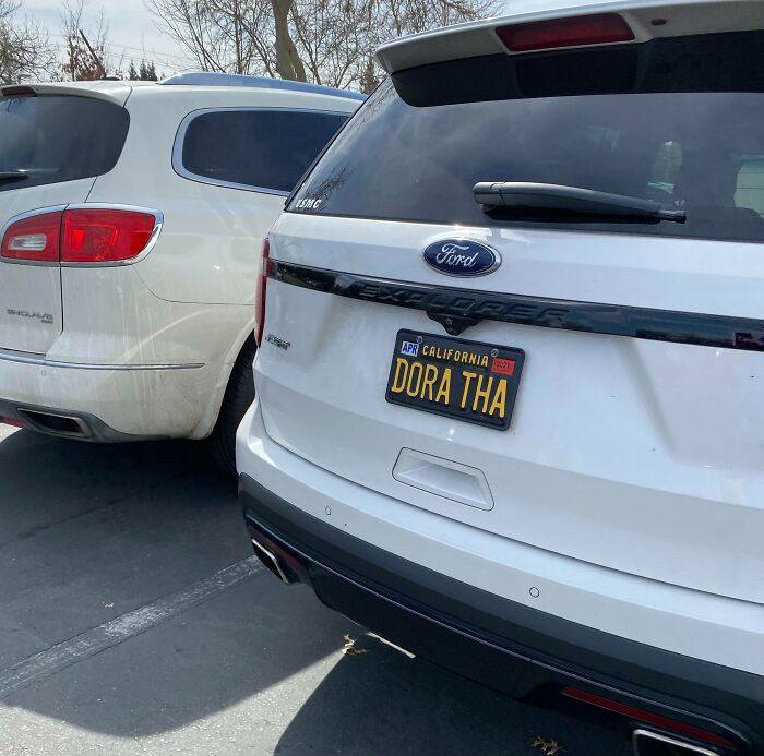 Dora Tha... Explorer