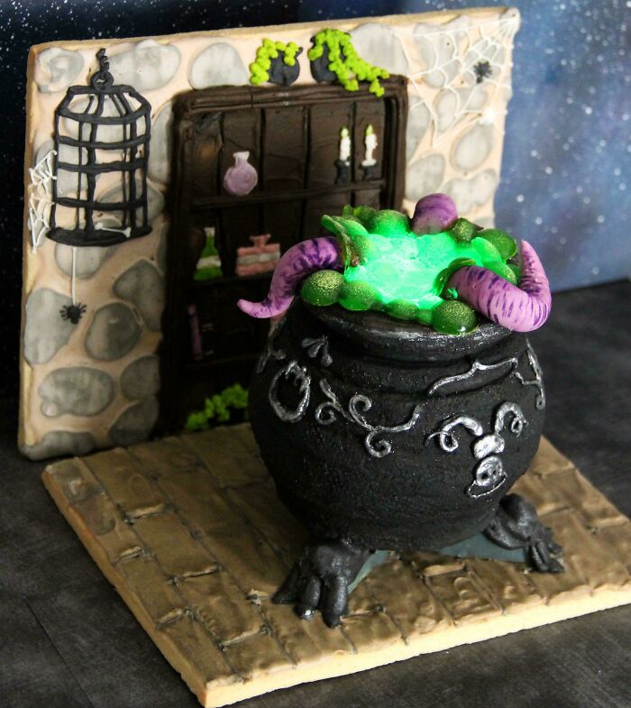 Another 3D Halloween-Inspired Sugar Cookie