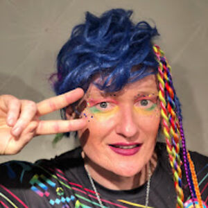 ari, god amongst men