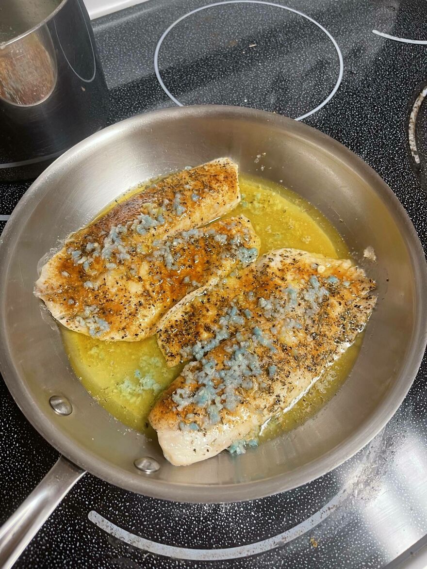 My Garlic Turned Blue In The Oven