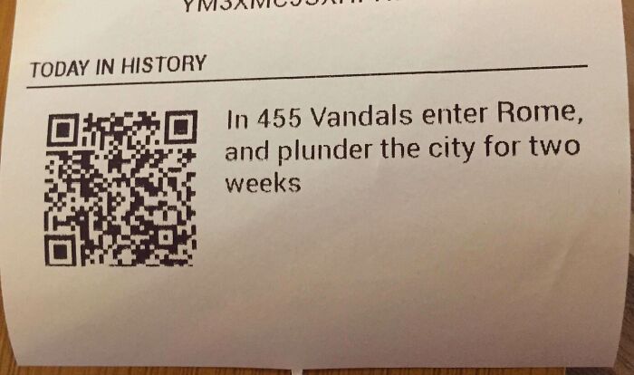 This Restaurant Has A “Today In History” Section On The Receipt