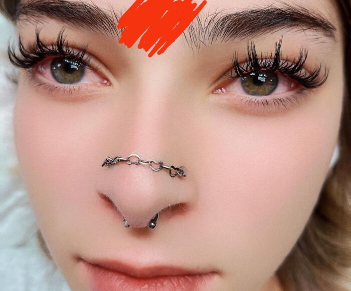 Lol Imagine Going To Get Your Lashes Done And They Photoshop Your Skin So Much