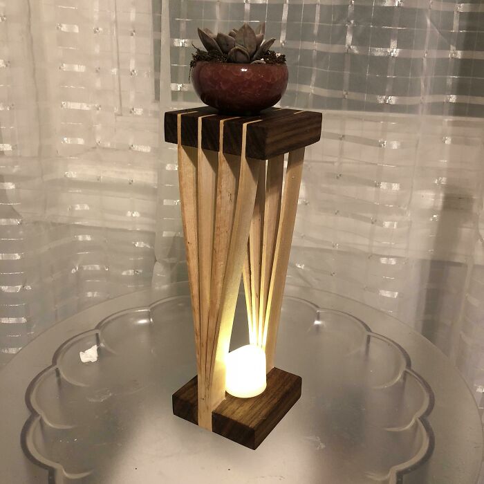 Before My Girlfriend Left For Work She Mentioned It’d Be Nice To Have Shelves For These 8 Little Succulent Pots She Got For Christmas