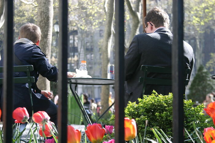 20 Personas que fueron pobres comparten esos "lujos" que en realidad son necesidades